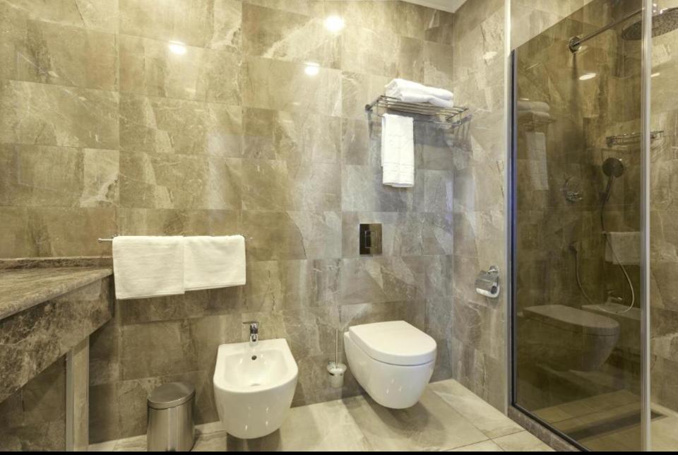 Maristella Marine Residense Hotel Apartment Odesa Exterior photo